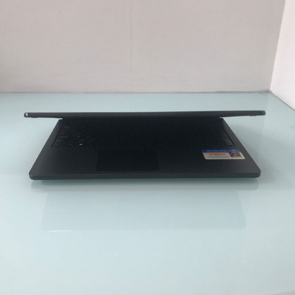 Dell Vostro 3559
