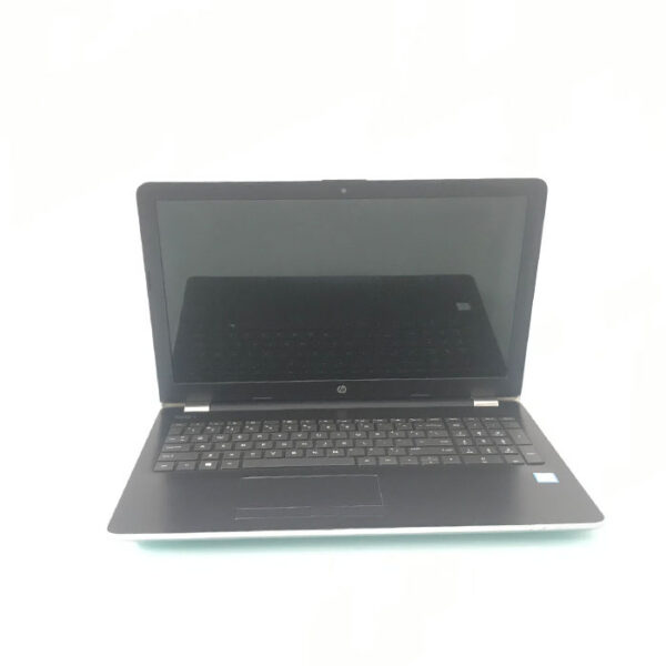HP 15 - BS557TU