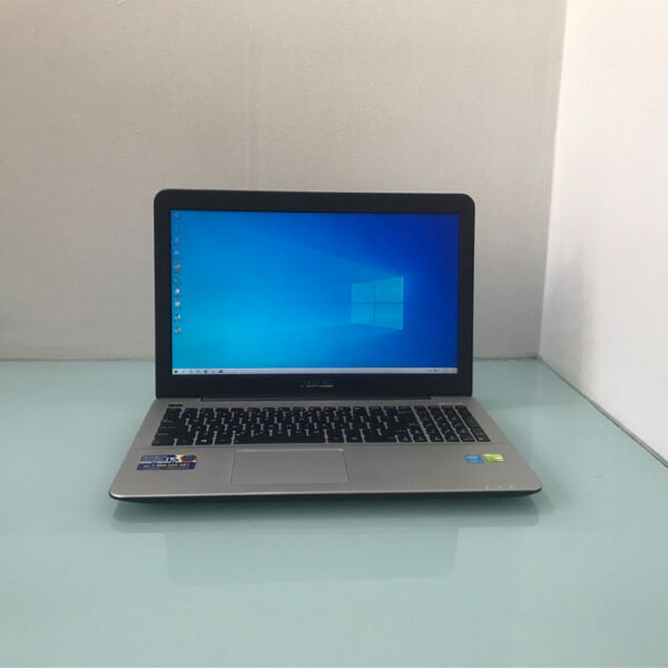 ASUS X555UJ