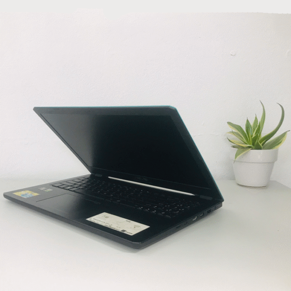 Asus X570ZD