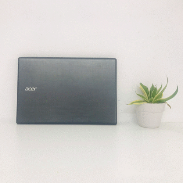 Acer Aspire E5 - 575